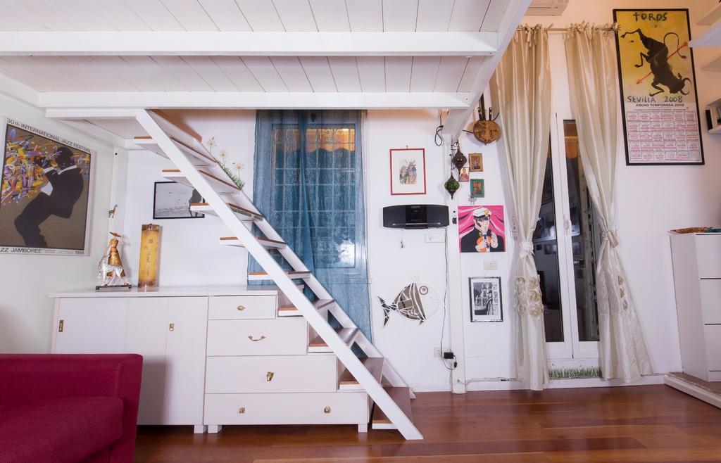 ローマSweet Dream Penthouseアパートメント 部屋 写真